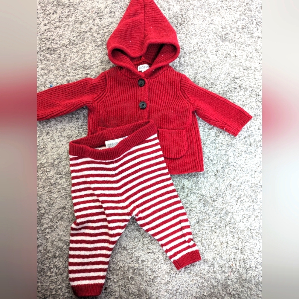 Gymboree 2pc red and white baby outfit.